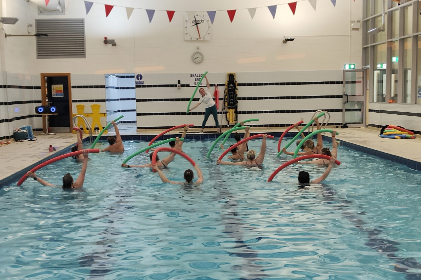 Swimming Lessons & Aquatic Activities